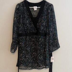 Motherhood Black and Blue Geometric Blouse